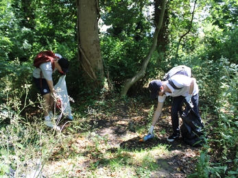 Young people litter picking by Adam Watts