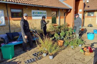 hub garden and volunteers
