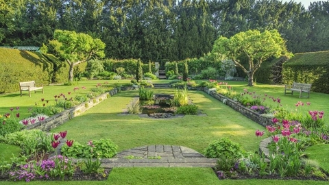 Clare College Gardens